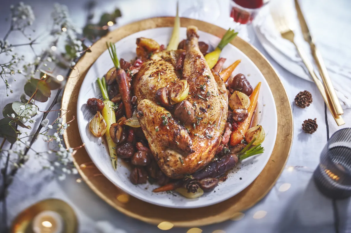 Recette poularde rôtie de Margaux : peau croustillante et chair juteuse